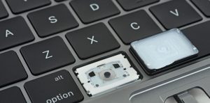 What Made Apple Accept Its Mistake