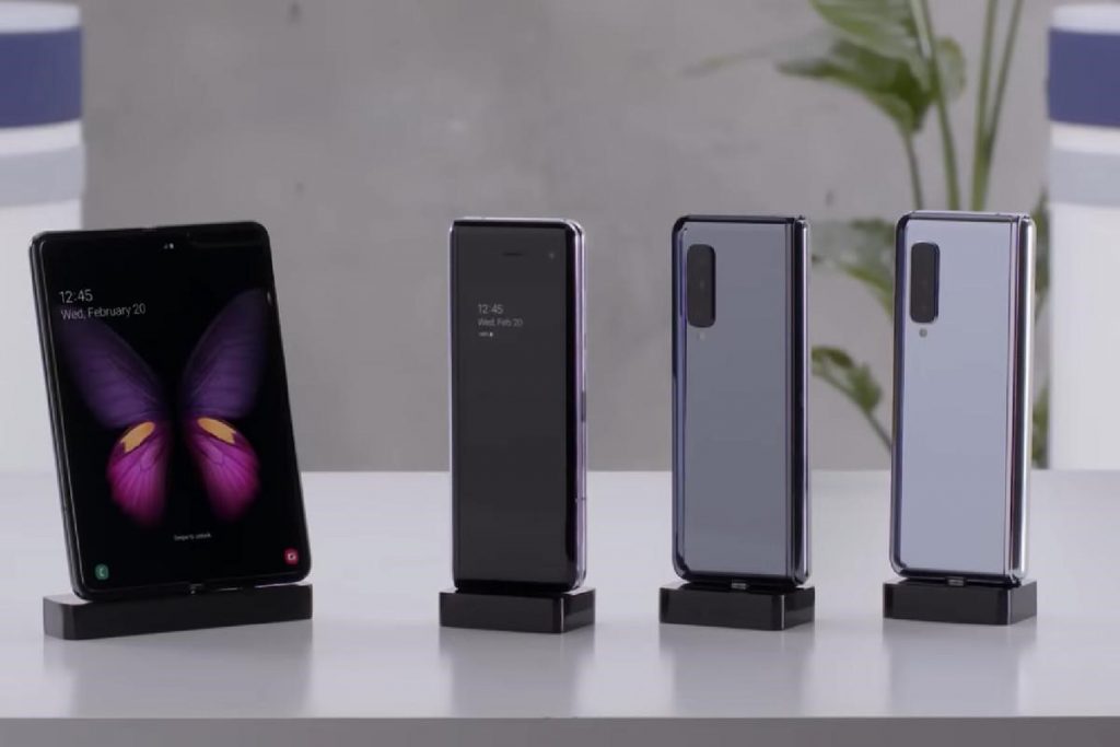 Samsung Galaxy Fold features