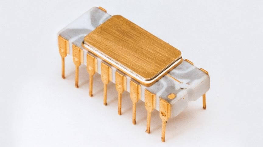 First Step Towards Evolution Intel Launches the 4004
