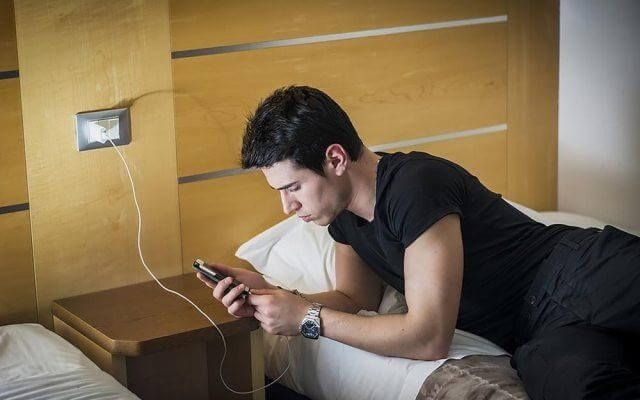 Using Phone When Its on Charge
